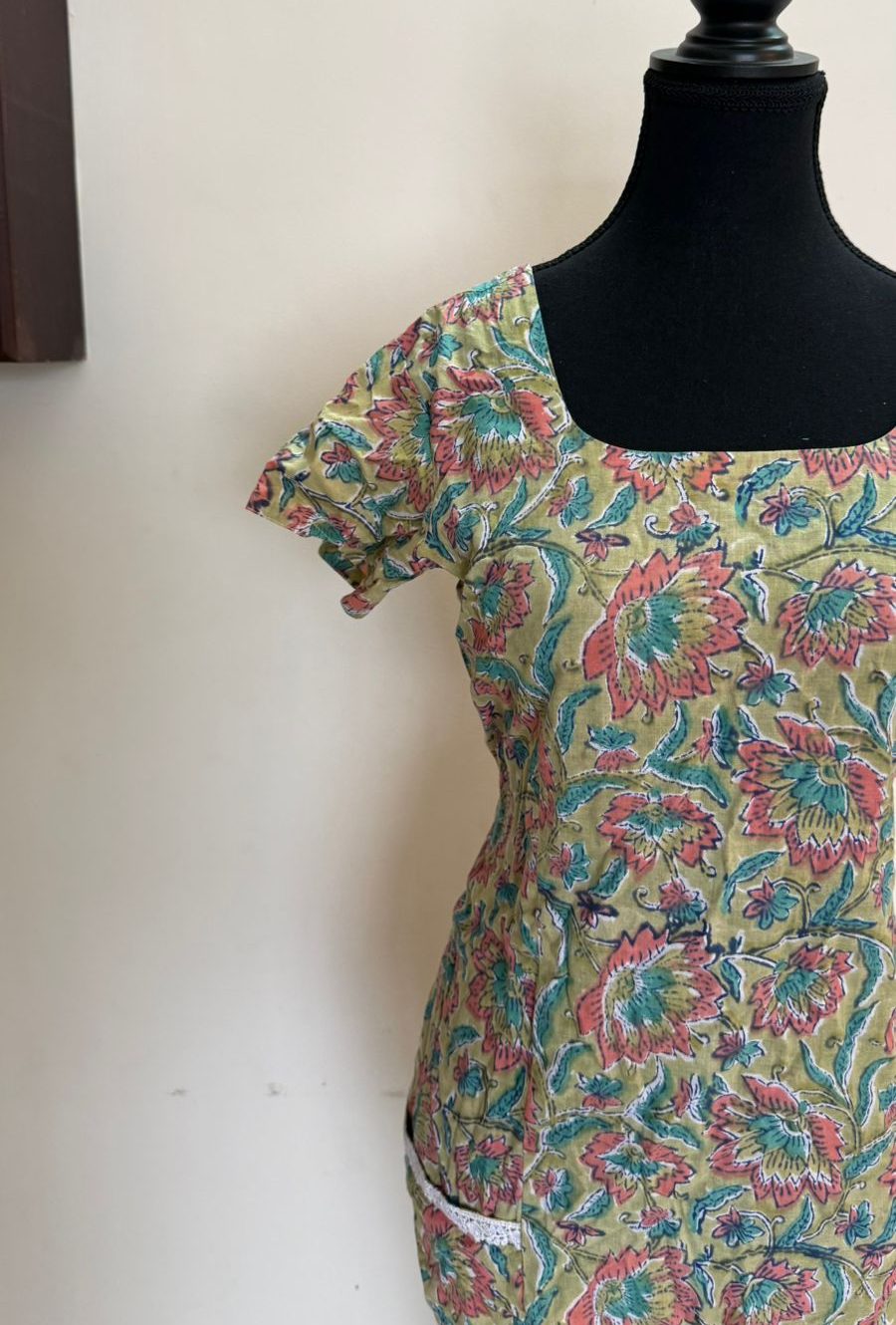 Floral Midi Dress with Pockets