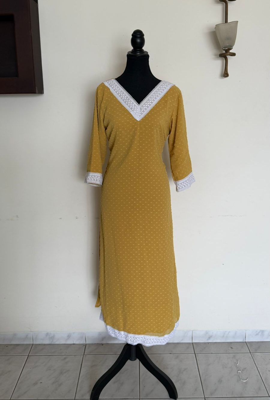 V-Neck Kurta with Lace Detailing