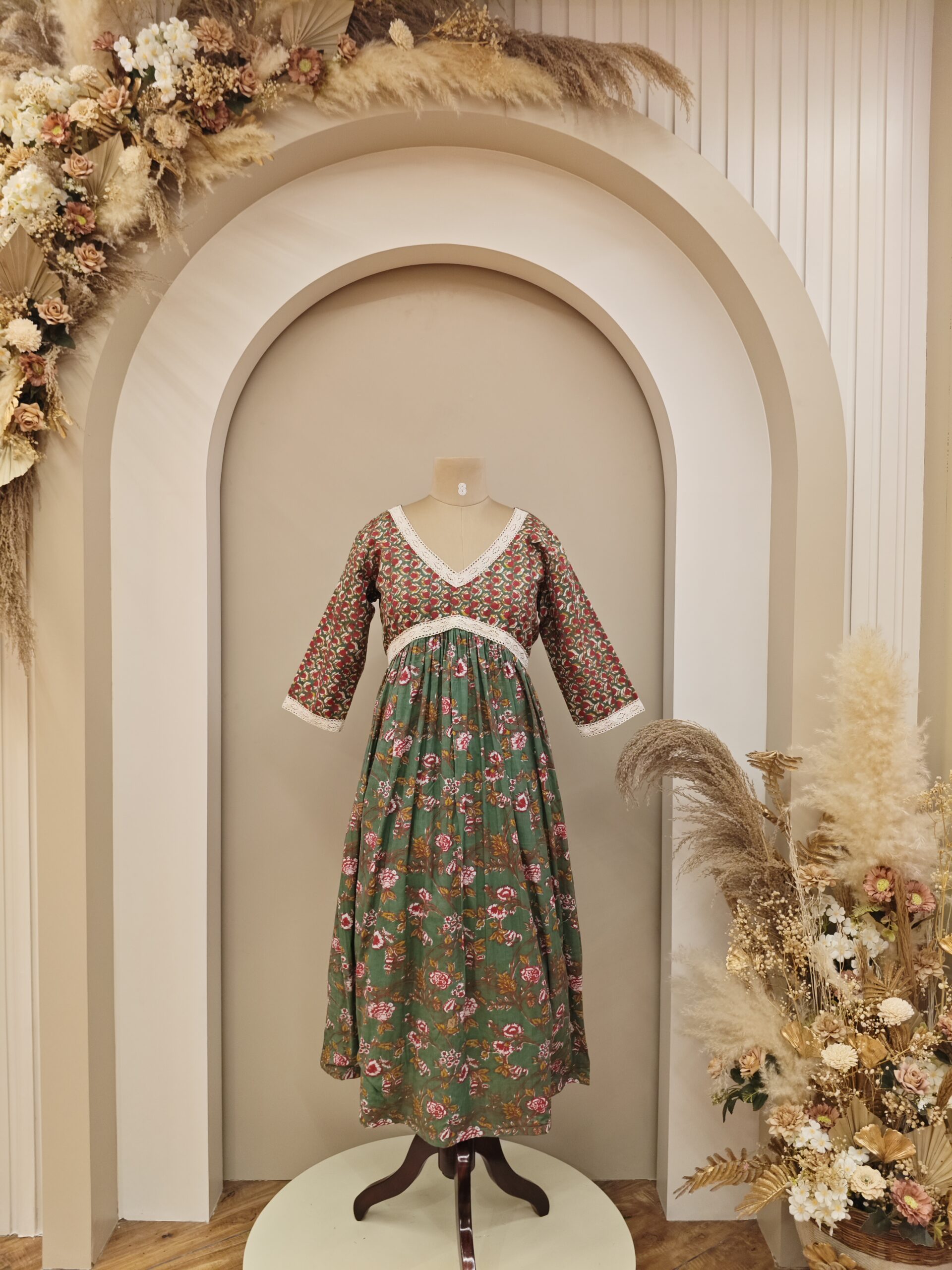 filter: 0; fileterIntensity: 0.0; filterMask: 0; captureOrientation: 90;
runfunc: 0; algolist: 0;
multi-frame: 1;
brp_mask:0;
brp_del_th:0.0000,0.0000;
brp_del_sen:0.0000,0.0000;
motionR: 0;
delta:null;
bokeh:0;
module: photo;hw-remosaic: false;touch: (0.5062702, 0.6841669);sceneMode: 8;cct_value: 0;AI_Scene: (-1, -1);aec_lux: 264.41455;aec_lux_index: 0;albedo:  ;confidence:  ;motionLevel: -1;weatherinfo: null;temperature: 38;zeissColor: bright;