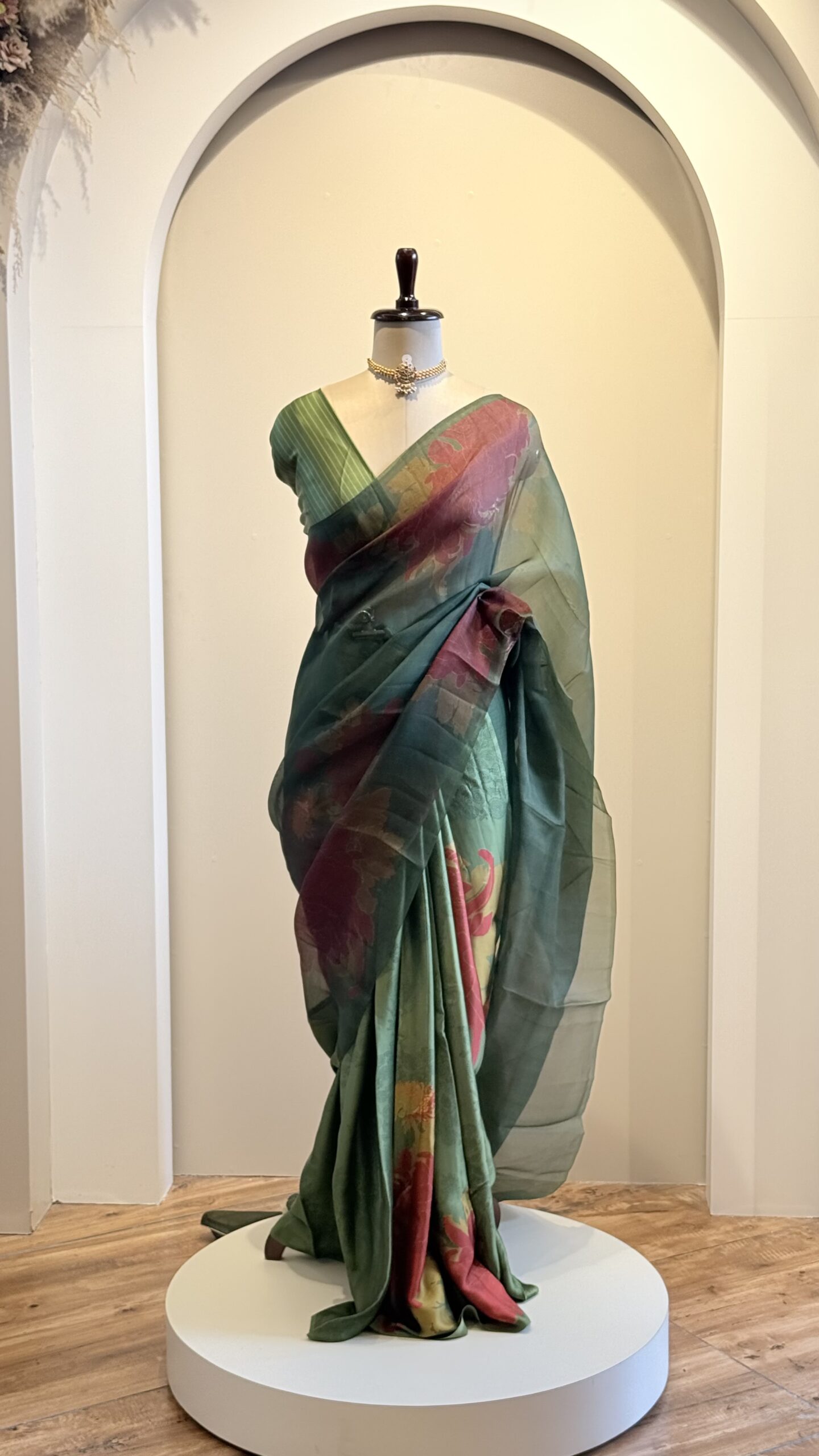 Emerald Bloom Dual-Textured Saree